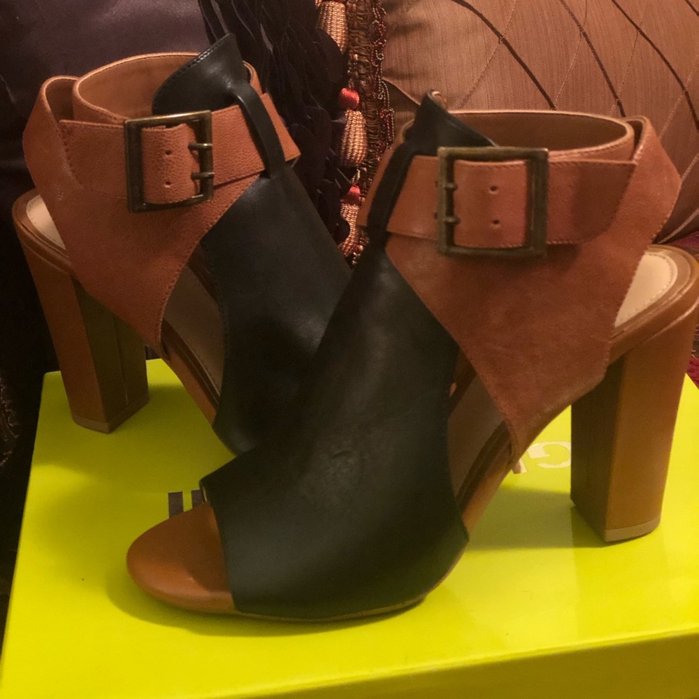 Gianni Bini Sandal